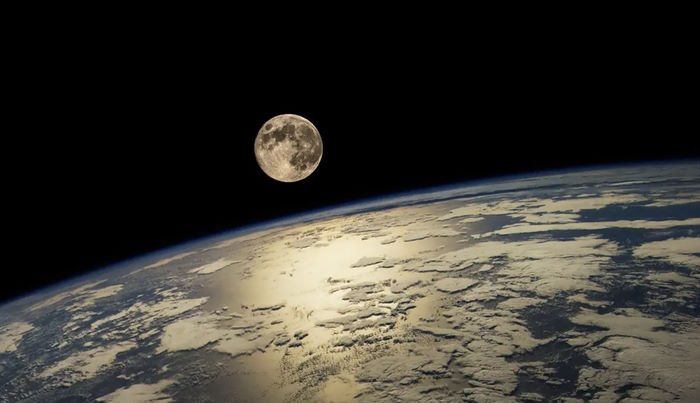 Ученые хотят использовать лунную пыль для охлаждения Земли