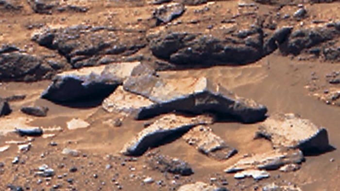 Разбившийся космический корабль на Марсе