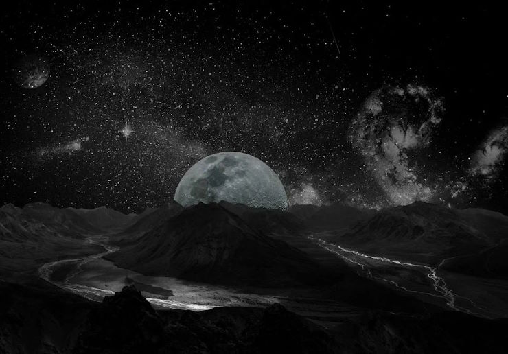 Темная сторона Луны: последние исследования доказывают, что наш спутник кем-то создан. Но зачем?