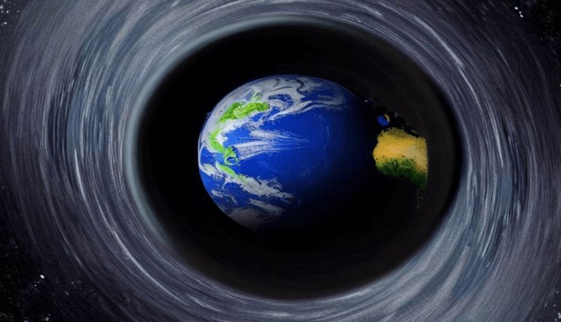 Земля находится внутри черной дыры: какие подтверждения этой версии?