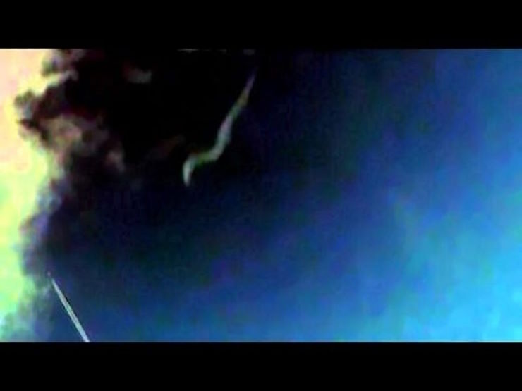 Астронавт НАСА в отставке утверждает, что во время космических полетов сталкивался с НЛО змеевидной формы