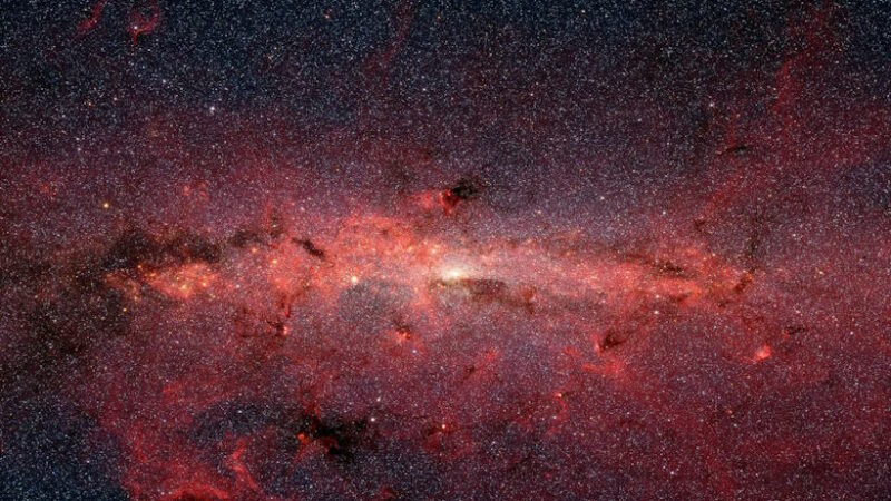 Ученые пересчитали фактическую массу Млечного Пути