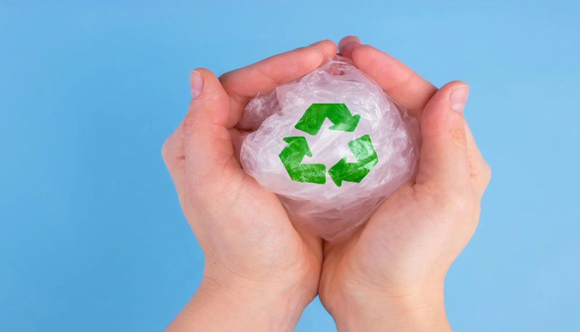 Неожиданный новый способ переработки - ученые превращают пластиковые отходы в мыло