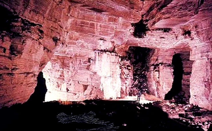 Пещера Талтос и код происхождения человечества: Янош Морич обнаружил нечто, что изменит историю нашего вида
