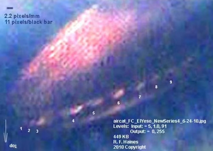 Гигантский НЛО над Чили: Интригующая загадка 2010 года