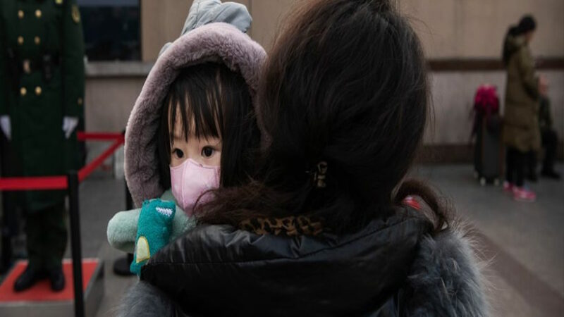 Новая эпидемия: Пневмония поражает детей во многих странах мира
