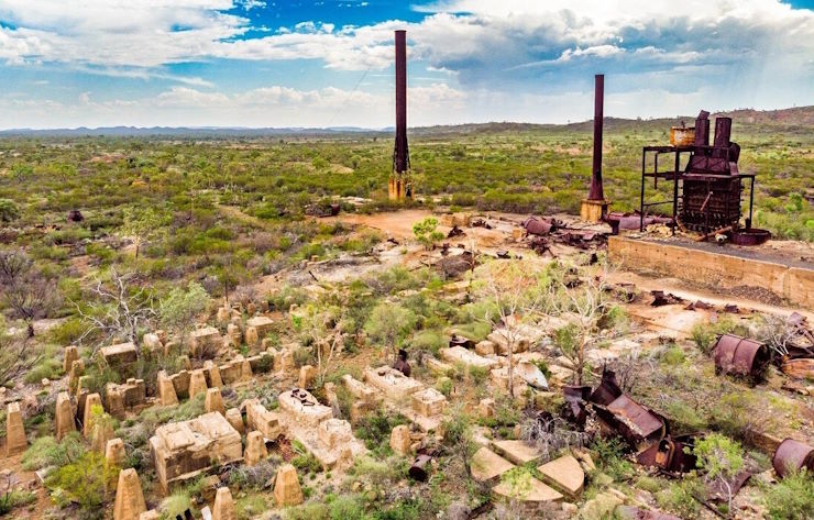 В заброшенных шахтах Австралии диггеры столкнулись с человекоподобными существами