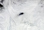 Ученые раскрыли тайну образования гигантской дыры в антарктическом льду