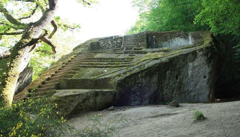 Загадочная пирамида Бомарцо: тайны древности в сердце Итали