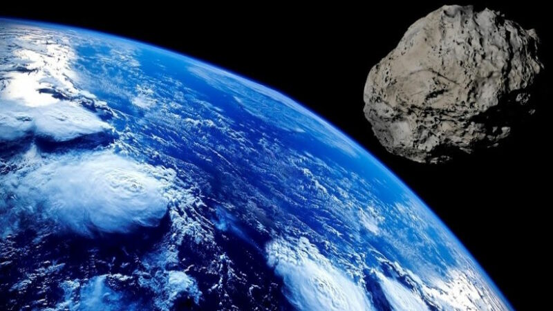 Космический камень размером с самолет “Астероид 2024 LB4” может приблизиться к Земле, предупреждает НАС