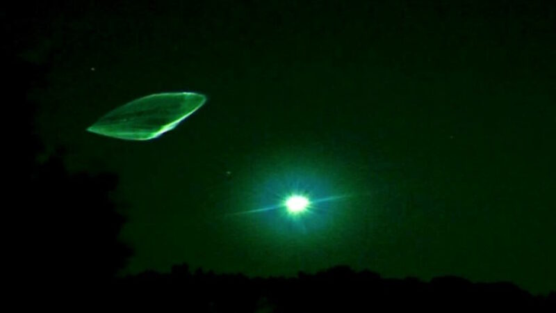 На территории Витебской области десятки очевидцев видели НЛО и летающих людей в 2008 году