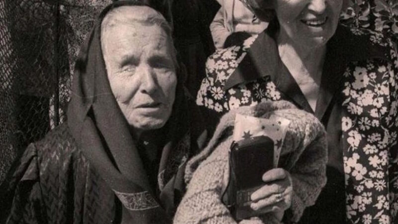 Когда «рухнул мир прежний»? Разбор загадочного сеанса связи с Вангой о дате 22.02.2022