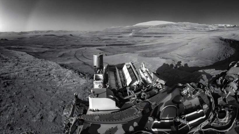 13 лет на Марсе: Curiosity осваивает новые навыки в поисках следов жизни
