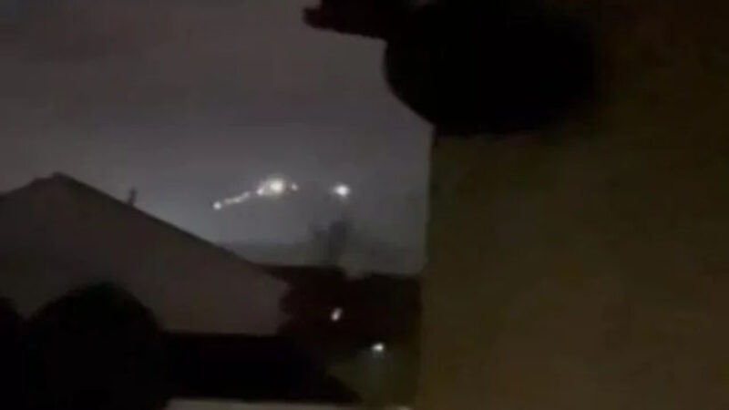 Шотландский треугольник: Таинственные огни в небе над Ливингстоном бросили вызов рациональным объяснениям