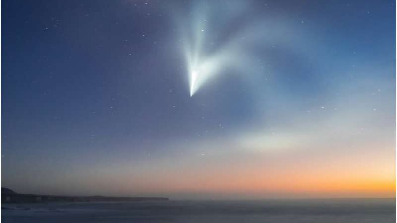 Совместные Запуски SpaceX и ULA: Новые Рекорды на Космическом Побережье