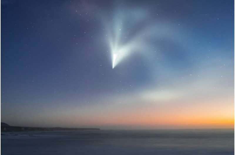 Совместные Запуски SpaceX и ULA: Новые Рекорды на Космическом Побережье