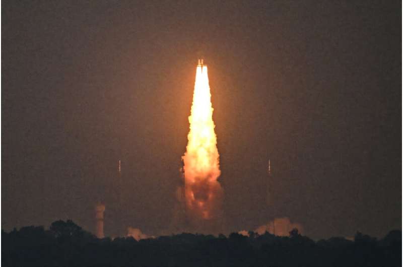 Индия наращивает мощь: на орбиту выведен самый тяжелый спутник связи