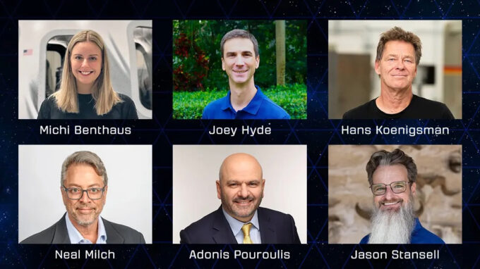 Путешествие в космос: человек с инвалидностью впервые отправится в космический полет