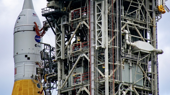 Отсчёт перед прыжком: Критическая заправка ракеты Artemis 2 определит судьбу лунной миссии