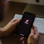 Как перехитрить алгоритм TikTok и сделать ленту полезной