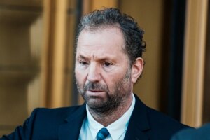 Судья пристыдил главу Live Nation: «Не с таким подходом». Гигант индустрии развлечений пытается замять антимонопольный иск