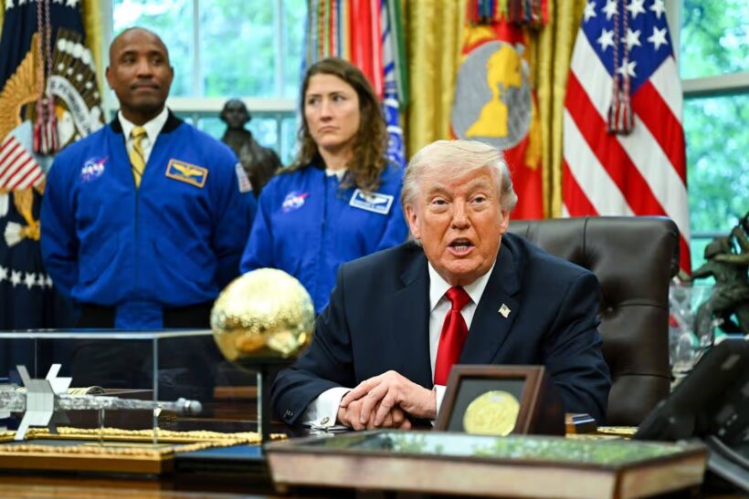 «Они видели то, во что вы не поверите»: Трамп анонсировал рассекречивание файлов об НЛО