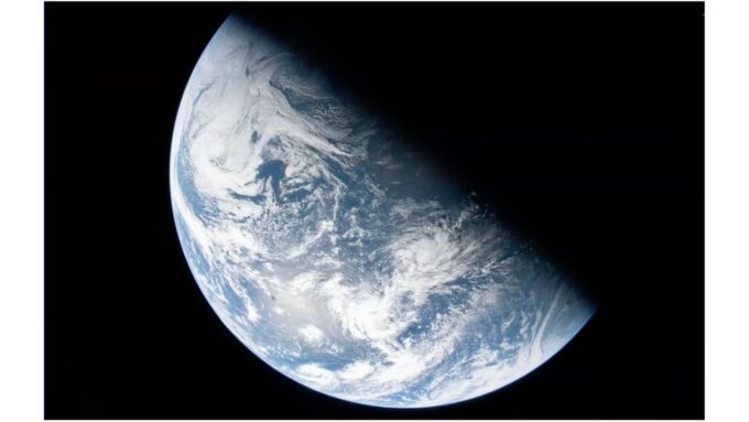 «Артемида-2» побила 55-летний рекорд: астронавты уйдут дальше «Аполлона-13»