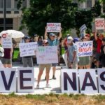 Угроза американскому лидерству в космосе: бюджет NASA урезают на четверть, а научные программы — почти вдвое