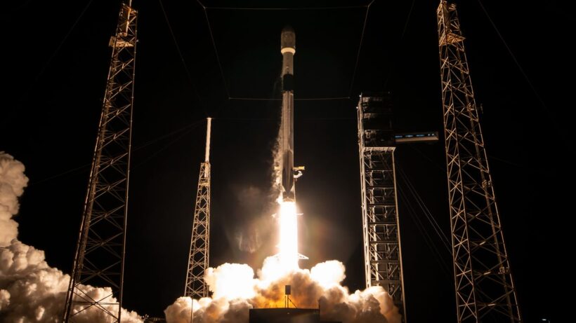 Прощание с эпохой: SpaceX запустит последний спутник GPS III для Космических сил США