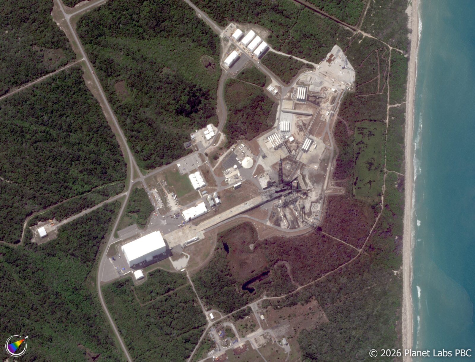 Пеплище на мысе Канаверал: как взрыв New Glenn поставил под удар лунные амбиции NASA
