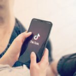 Алгоритм на скамье подсудимых: Флорида объявляет войну TikTok