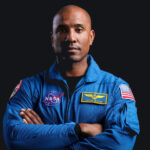 Южный полюс подождёт? Почему астронавт NASA предлагает сменить курс лунной программы
