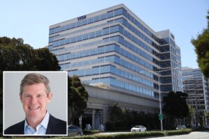 Кровопускание в Foster City: Visa безжалостно пускает под нож топ-менеджеров и инженеров ради ставки на искусственный интеллект