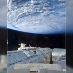 Тайфун с орбиты: астронавт NASA снял на iPhone супершторм, идущий на Окинаву