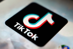 «Табачный момент» для Кремниевой долины: TikTok платит подросткам за зависимость, а Meta и Google готовятся к суду