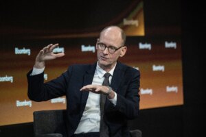 ИИ-агенты могут спровоцировать набег на банки, предупреждает экономист Apollo