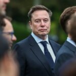 SpaceX: слияние с Tesla потребует одобрения Маска как контролирующего акционера